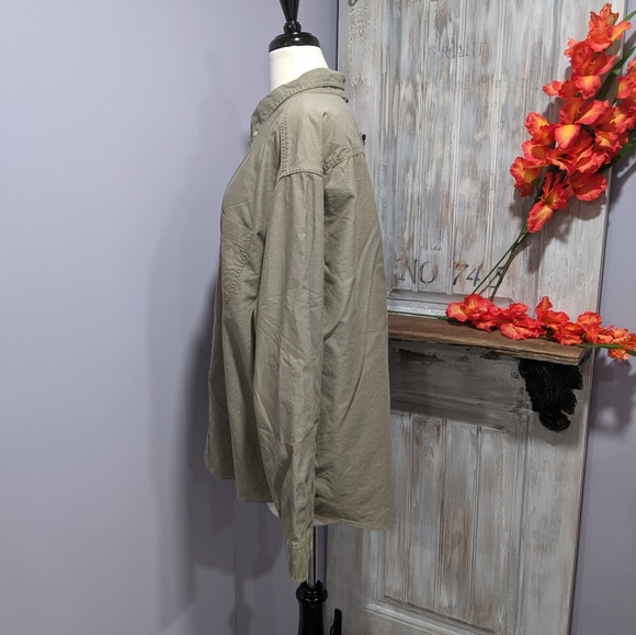 👕SOLD👕Eddie Bauer men's button-up shirt, XL - Picture 2 of 4